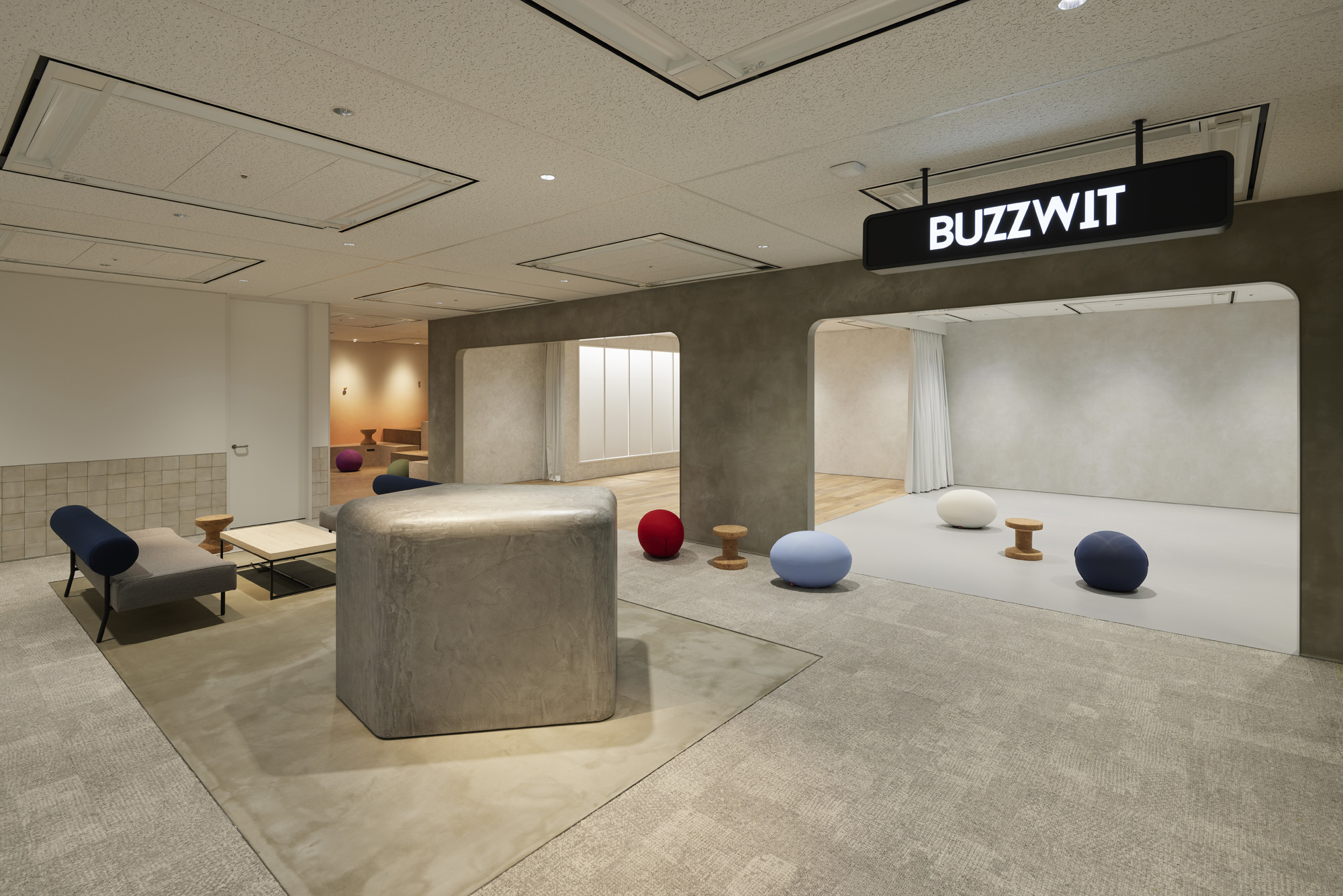 撮影スタジオ 無料レンタルスタート 株式会社buzzwit